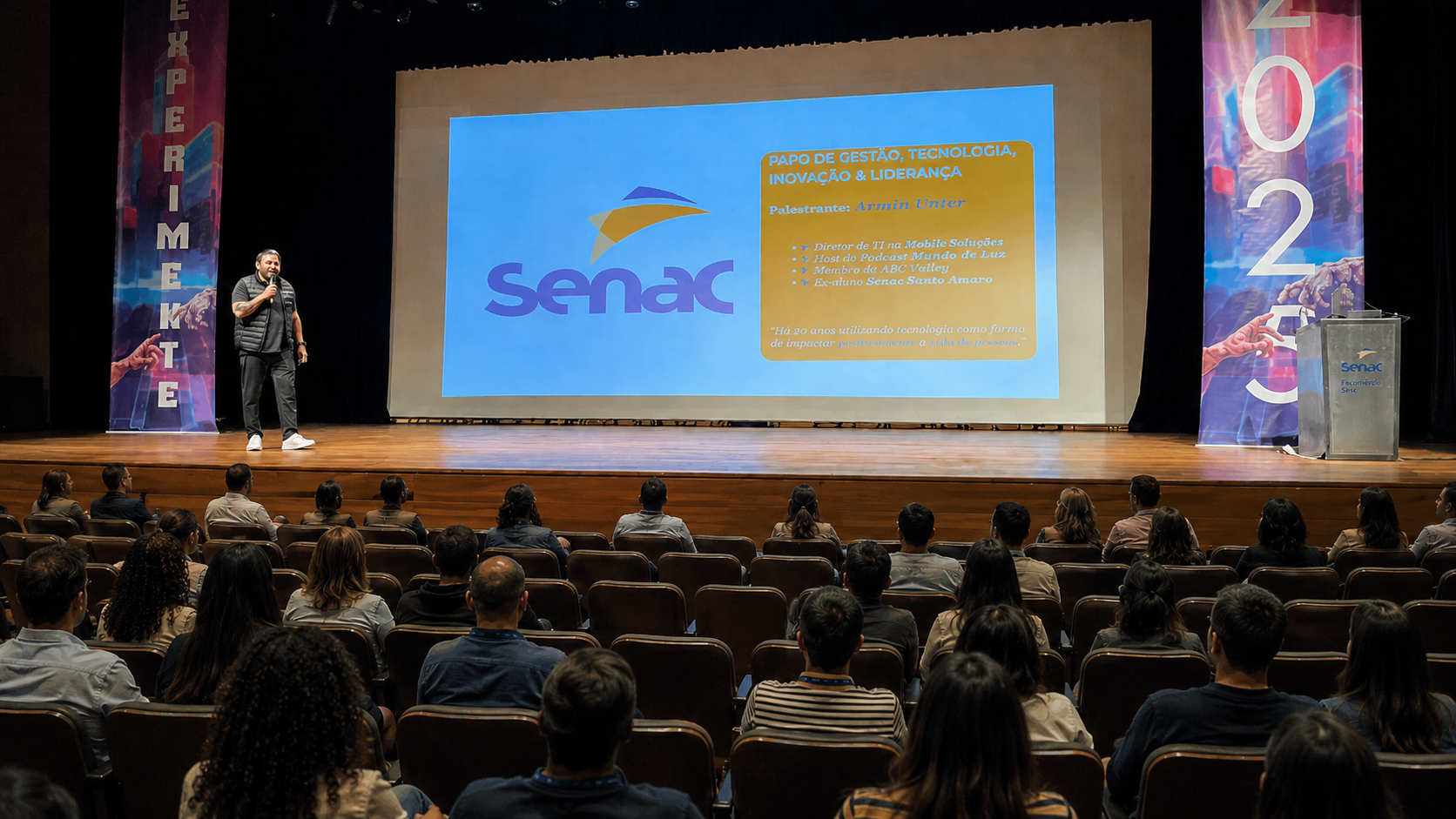 Armim Unter durante palestra sobre gestão, tecnologia, inovação e liderança no Senac Santo Amaro
